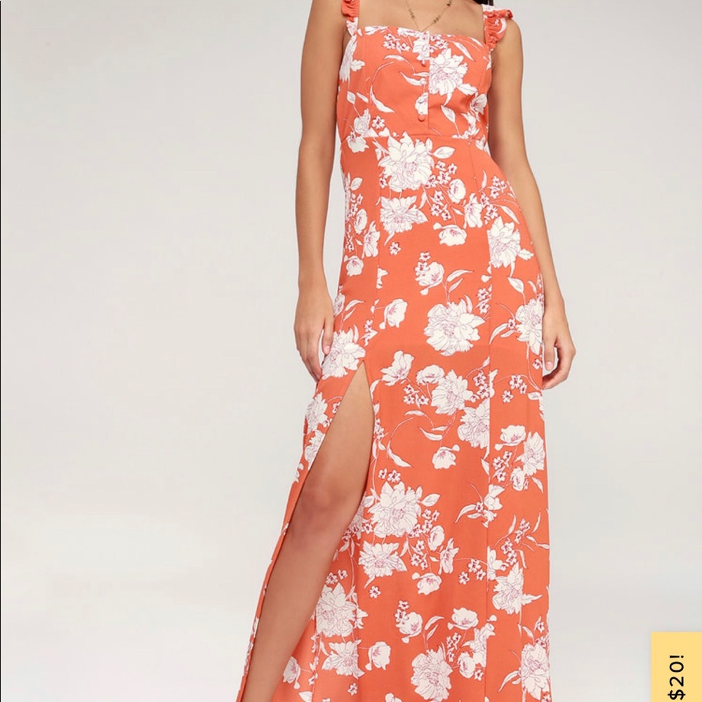 Senora Coral Floral Print Maxi Dress
